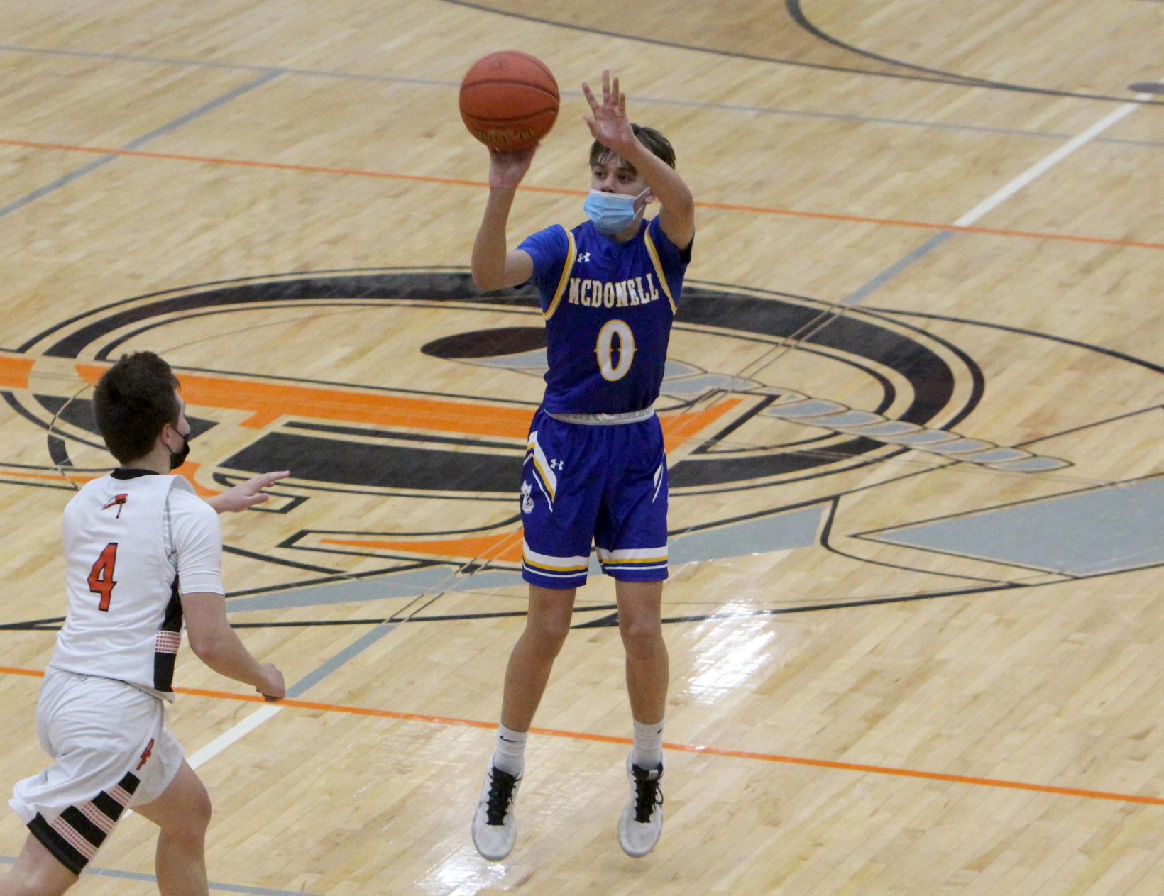 McDonell boys basketball at Osseo-Fairchild 1-11-21